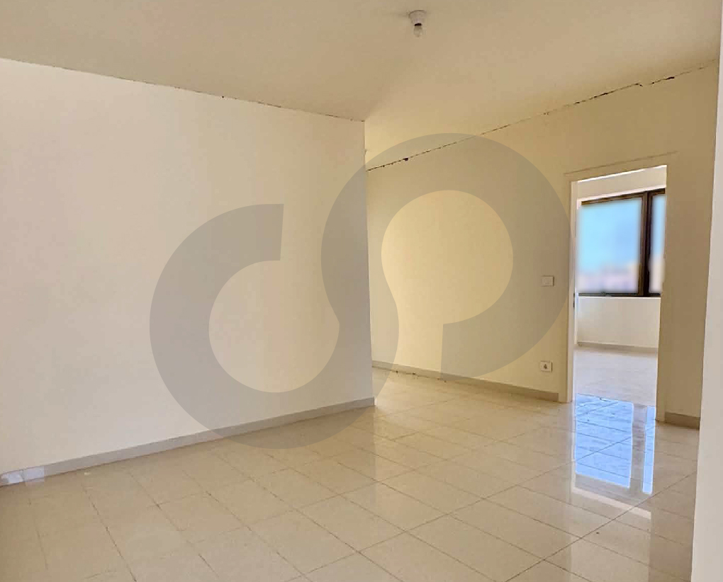 Office for sale/voie 13/prime business opportunity/Jbeil — الصورة 2