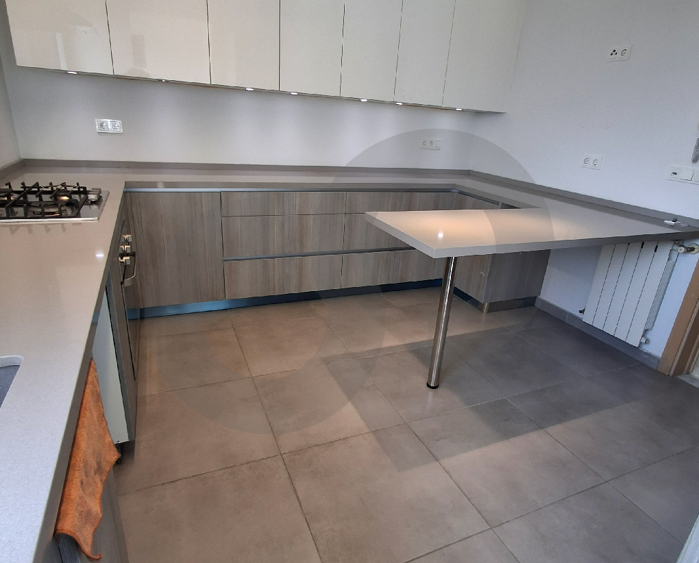 Prime Location/Mountain View & Sea View/Beirut/Achrafieh-/Rmeil — photo 2