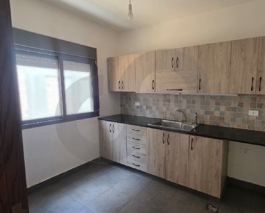 Cozy Apartment/First floor/small balcony/Metn/Beit El Chaar — photo 2