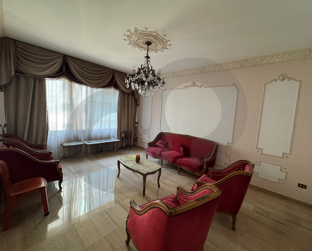 Prime Location/Needs Renovation/24/7 Elevator/Beirut/Unesco — الصورة 2