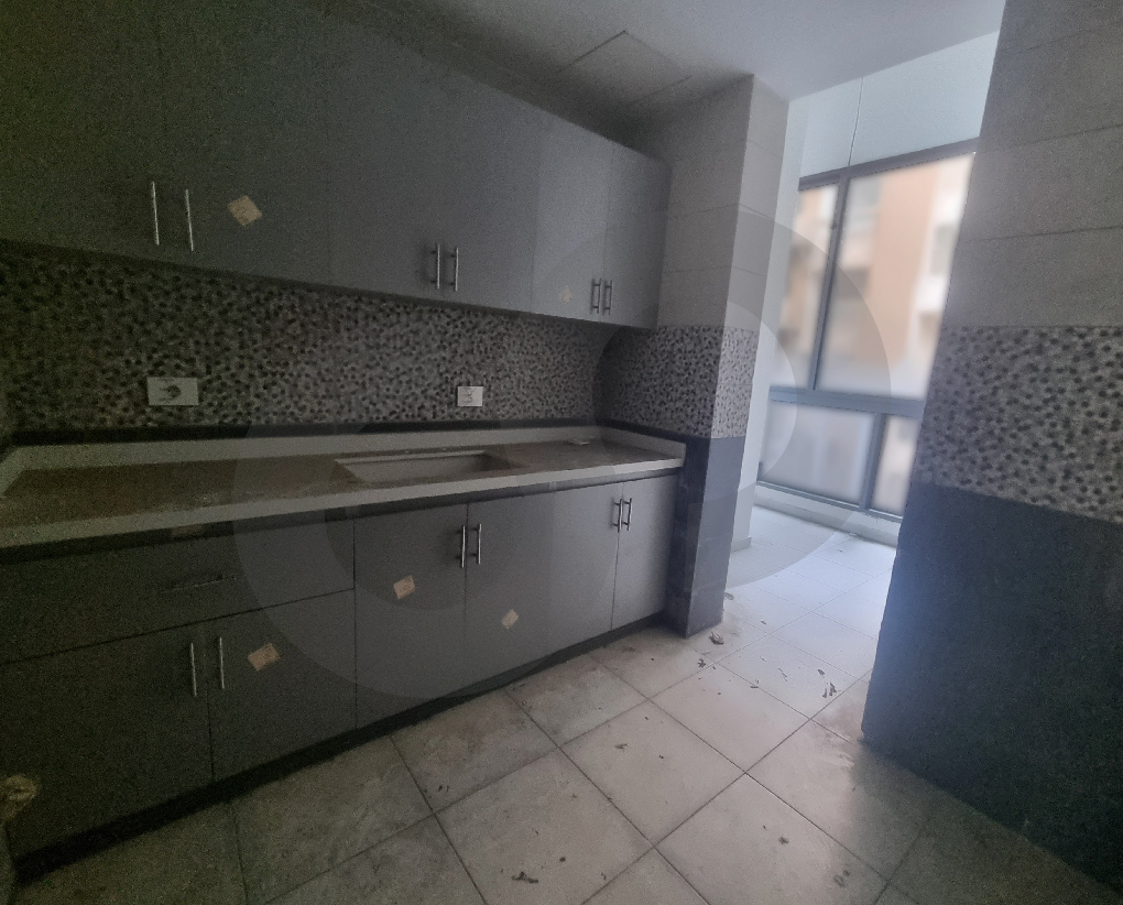 Brand new building/Easy Accessibility/Quiet Residence/Beirut/Verdun — الصورة 2