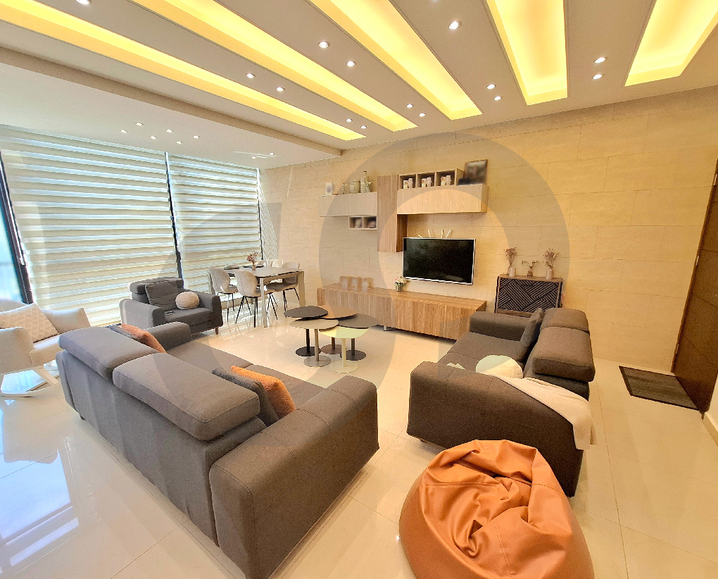 Fully Decorated and Furnished/70 sqm private garden/Jbeil/Aamchit-/Gherfine — الصورة 2