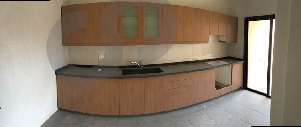 135 SQM apartment for sale in Sin El Fil — الصورة 3