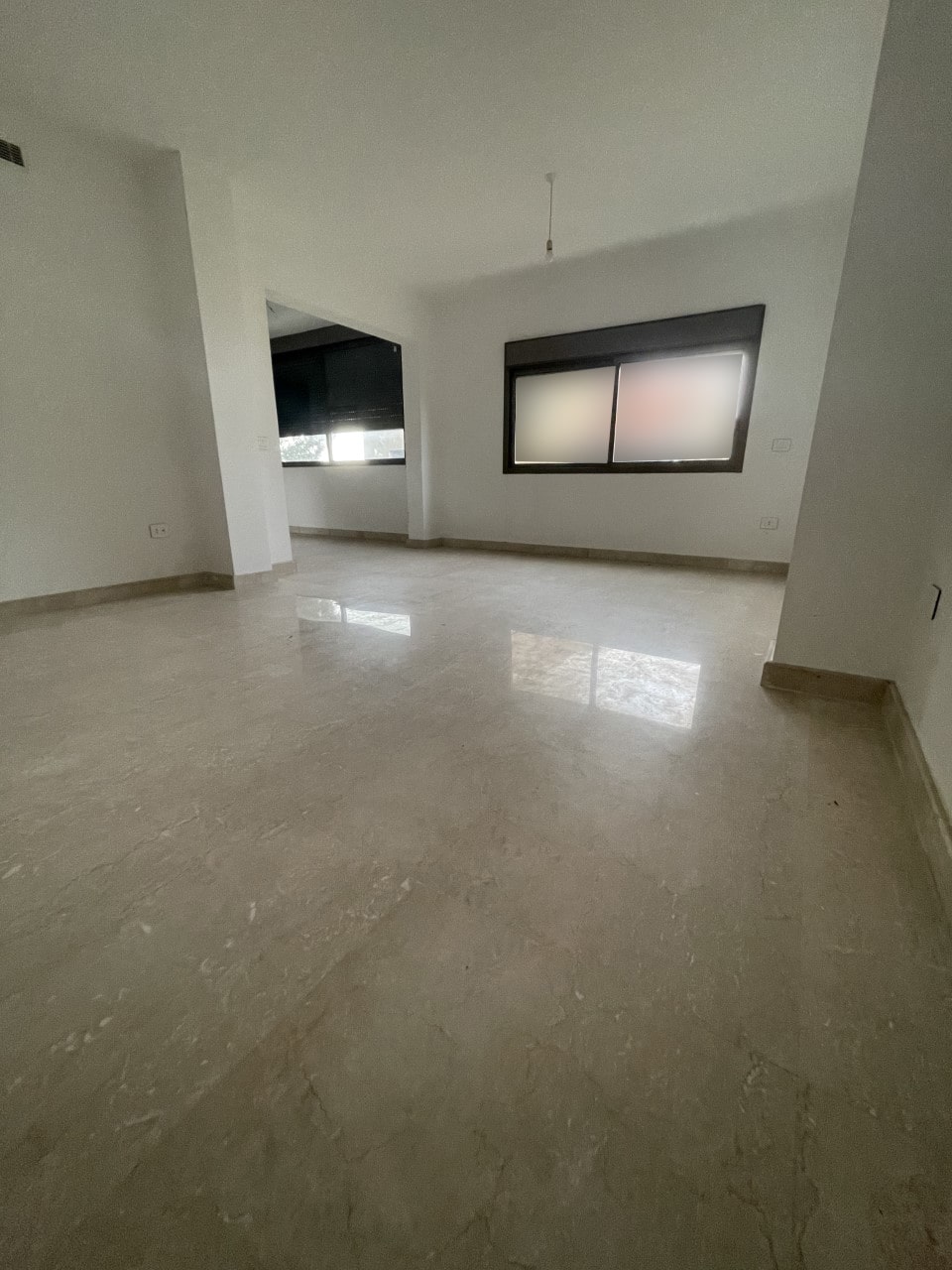 Brand new apartment located in a prime location in Dbayeh! — الصورة 2