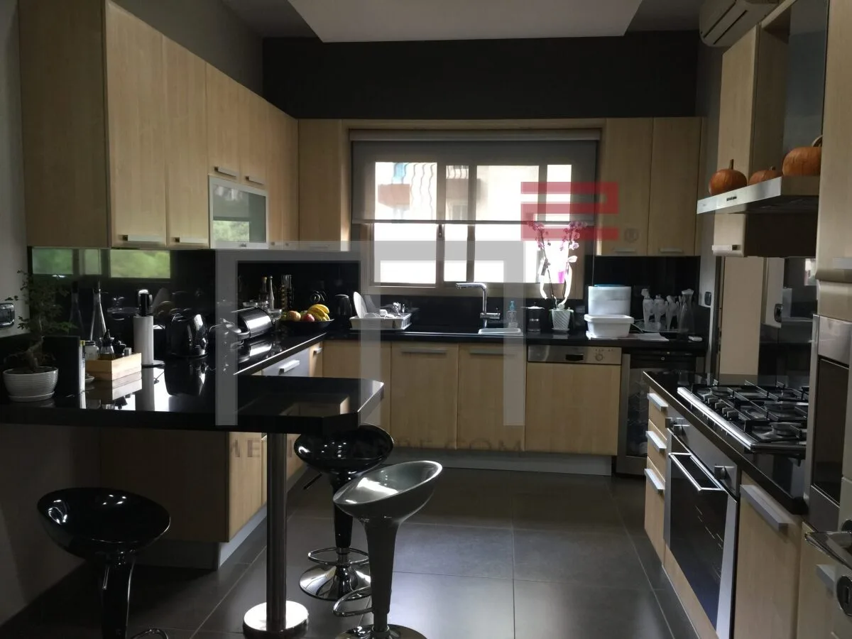 Apartment for Sale in Sin El Fil — الصورة 2