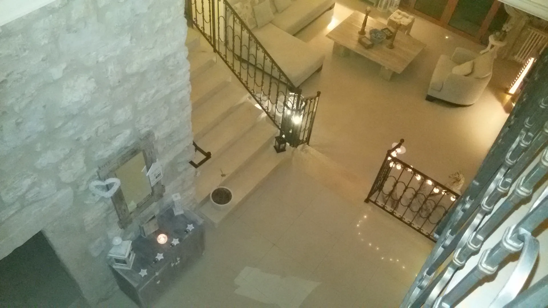 Villa for Sale in Aamchit, Lebanon — الصورة 2