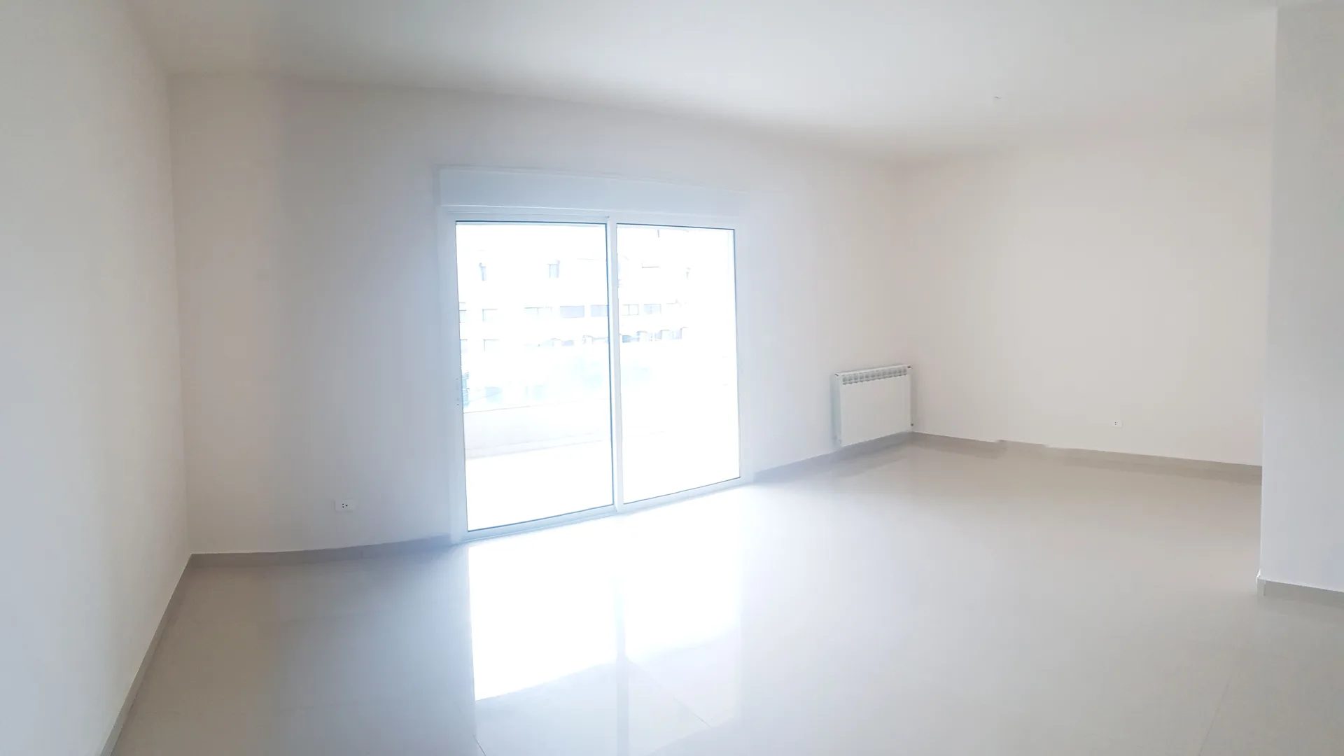 Apartment for Sale in Zouk Mosbeh, Lebanon — الصورة 4