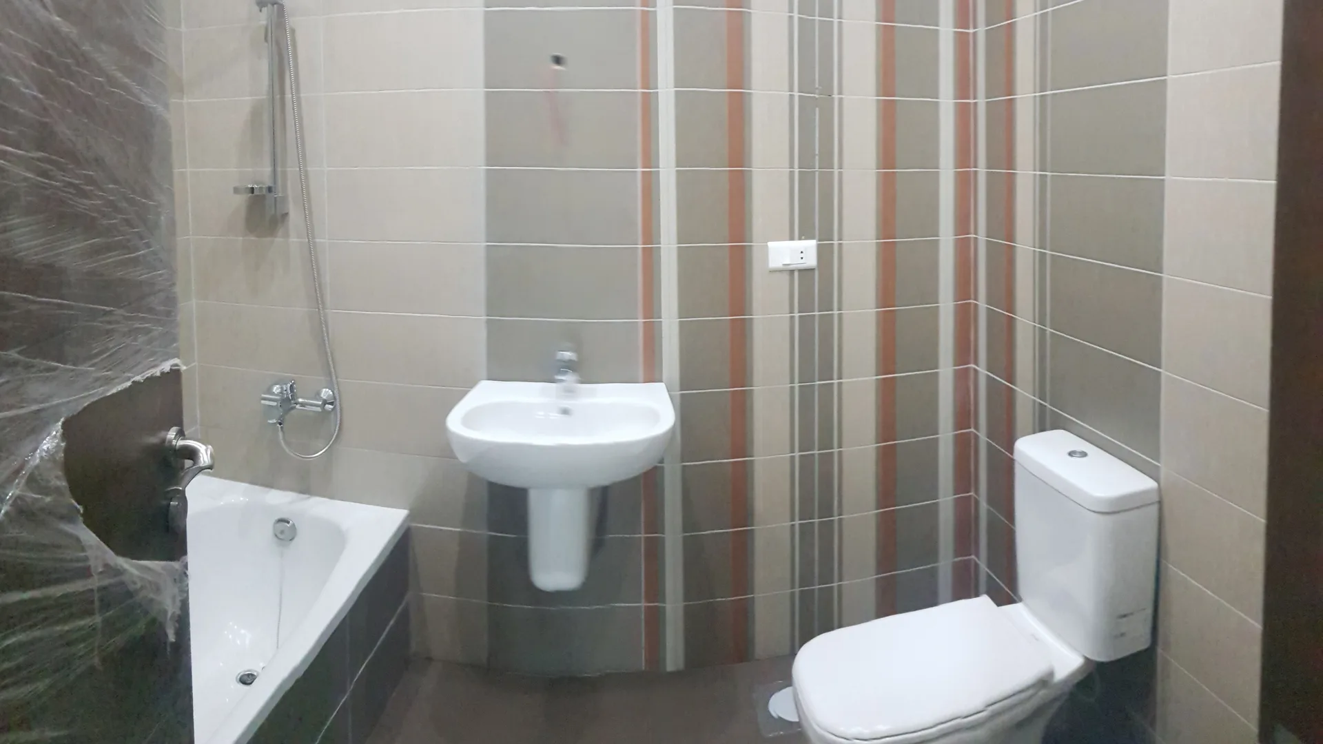 Apartment for Sale in Zouk Mosbeh, Lebanon — الصورة 6