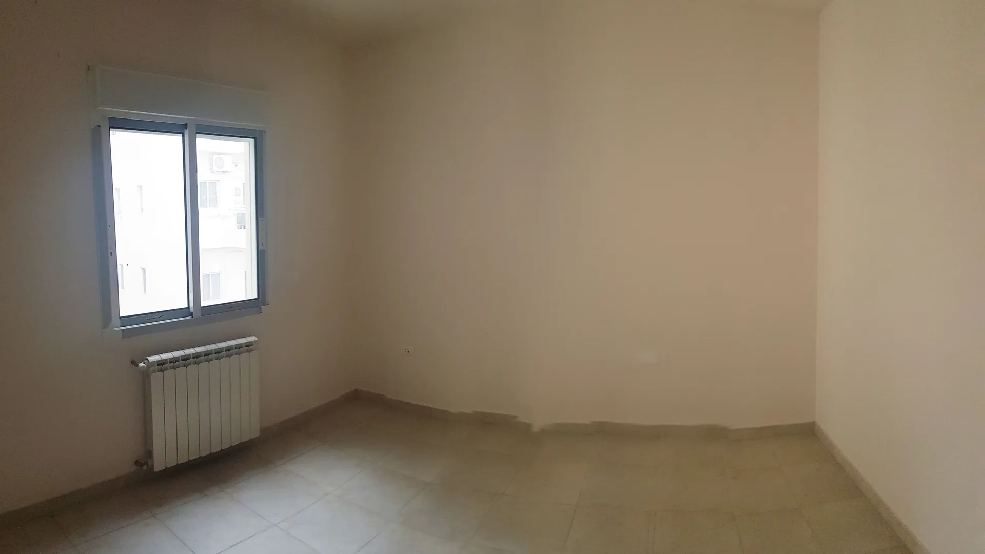 Apartment for Sale in Zouk Mosbeh, Lebanon — الصورة 6