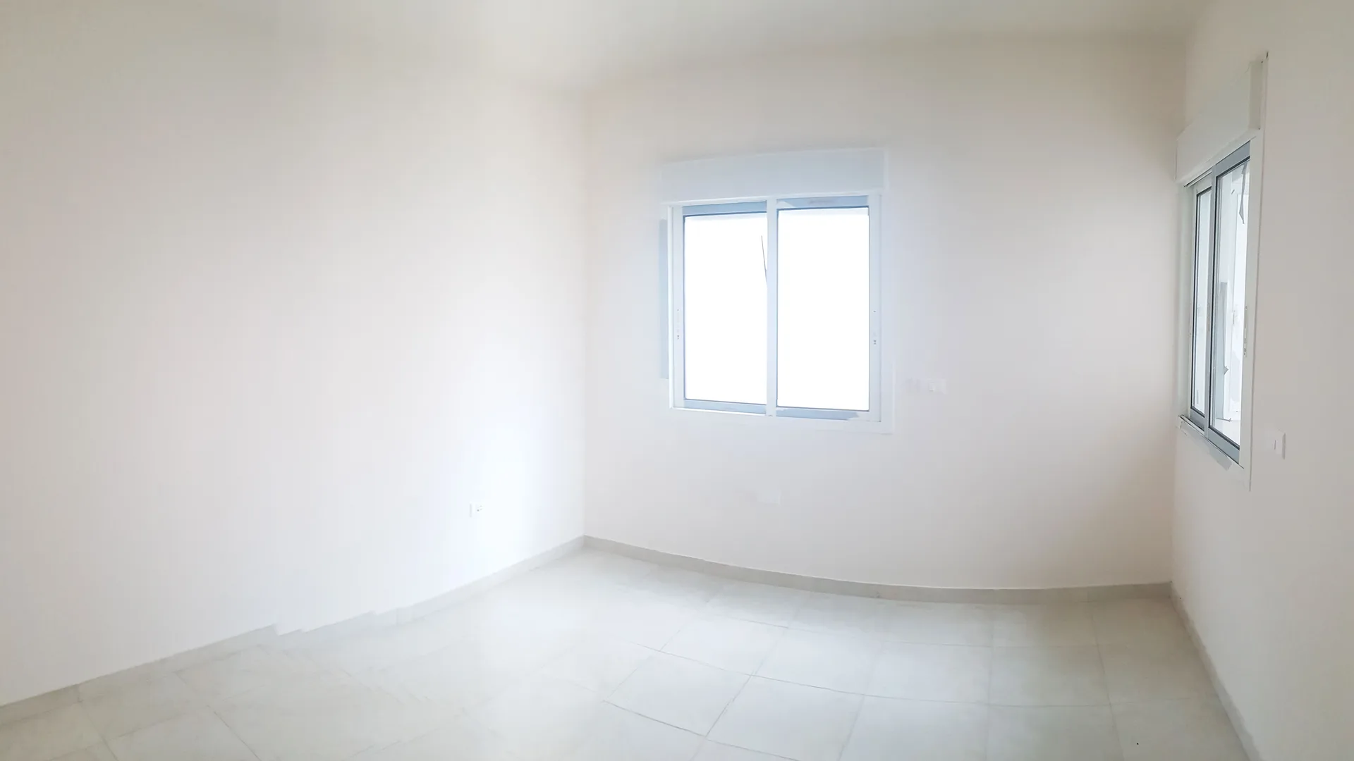 Apartment for Sale in Zouk Mosbeh, Lebanon — الصورة 4