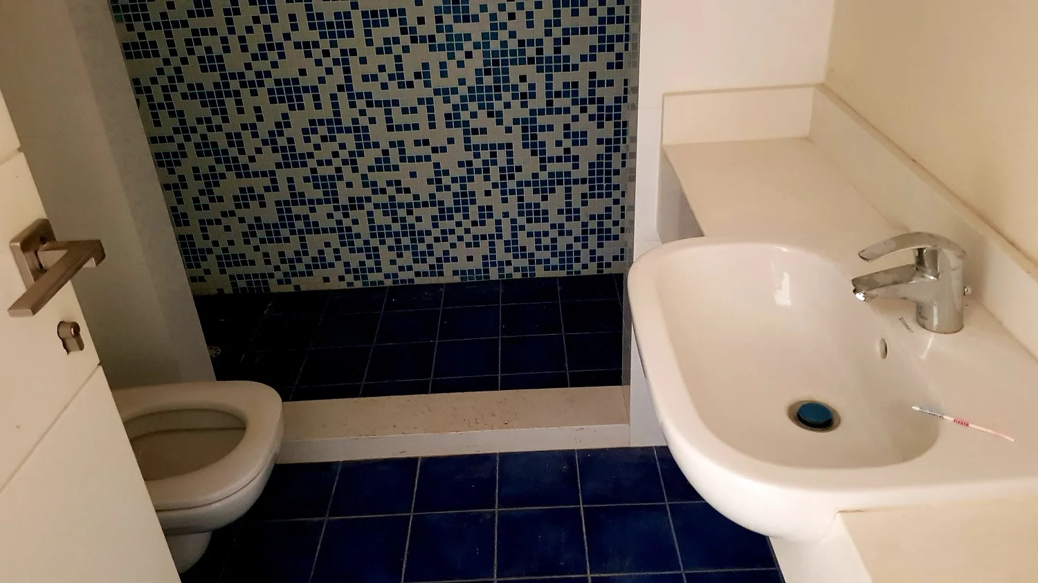 Apartment for Sale in Ain El Rihane, Lebanon — الصورة 6