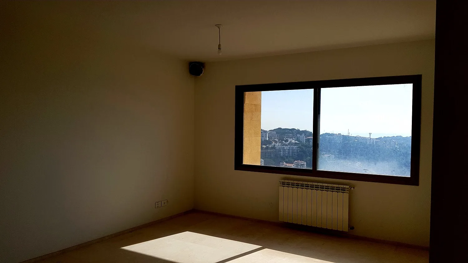 Apartment for Sale in Ain El Rihane, Lebanon — الصورة 8