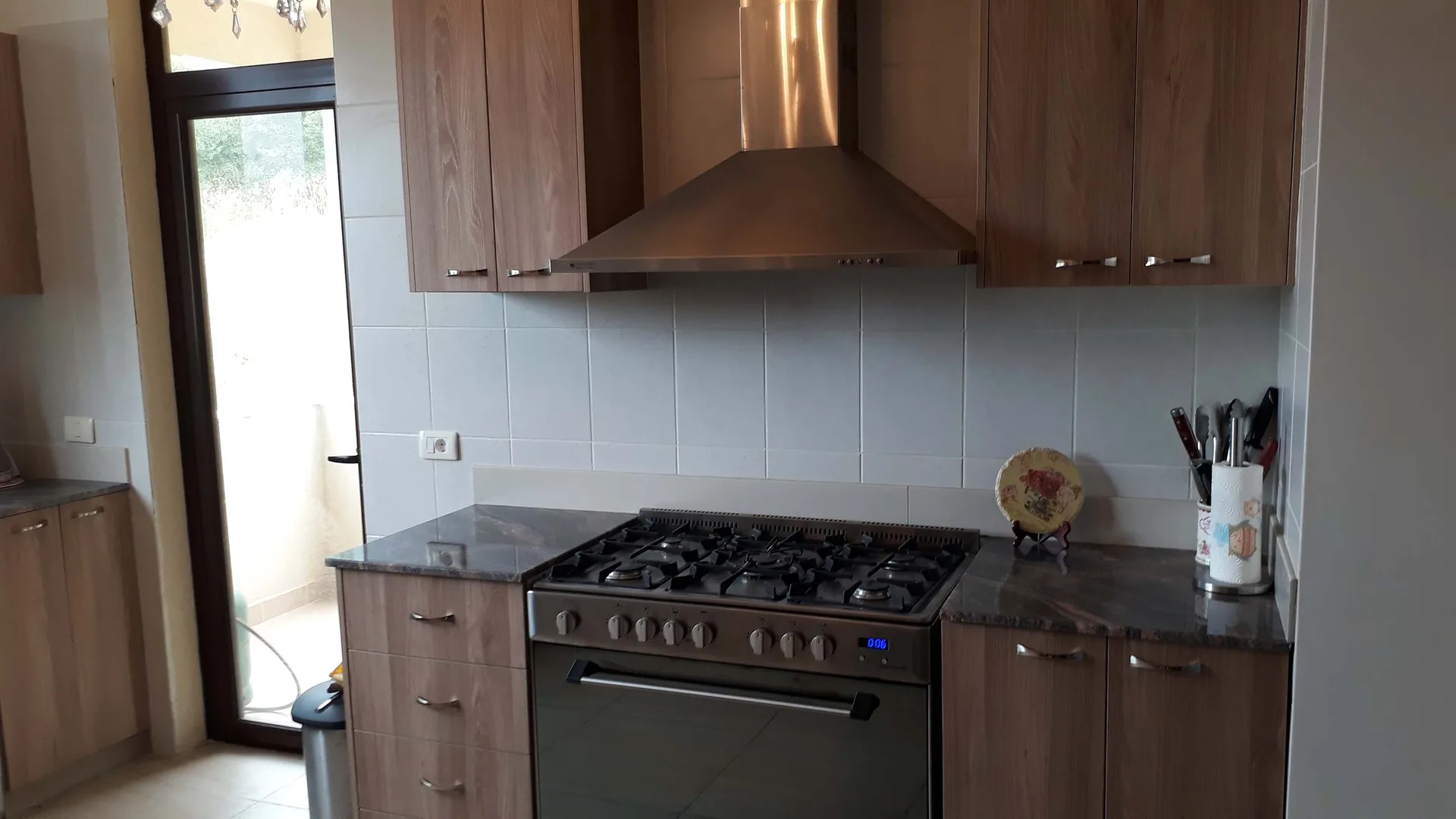 Apartment for Sale in Cornet Chahwan, Lebanon — الصورة 7