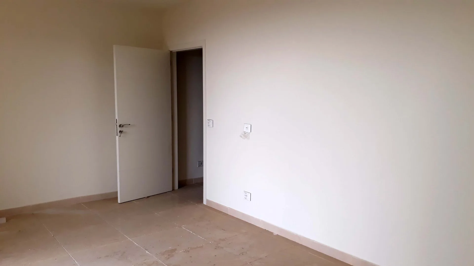 Duplex for Sale in Nabiyeh, Lebanon — الصورة 5