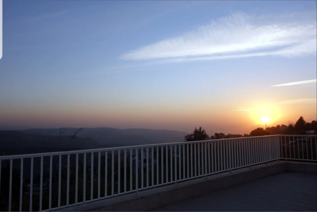 Villa for Sale in Kfardebian, Lebanon — الصورة 2
