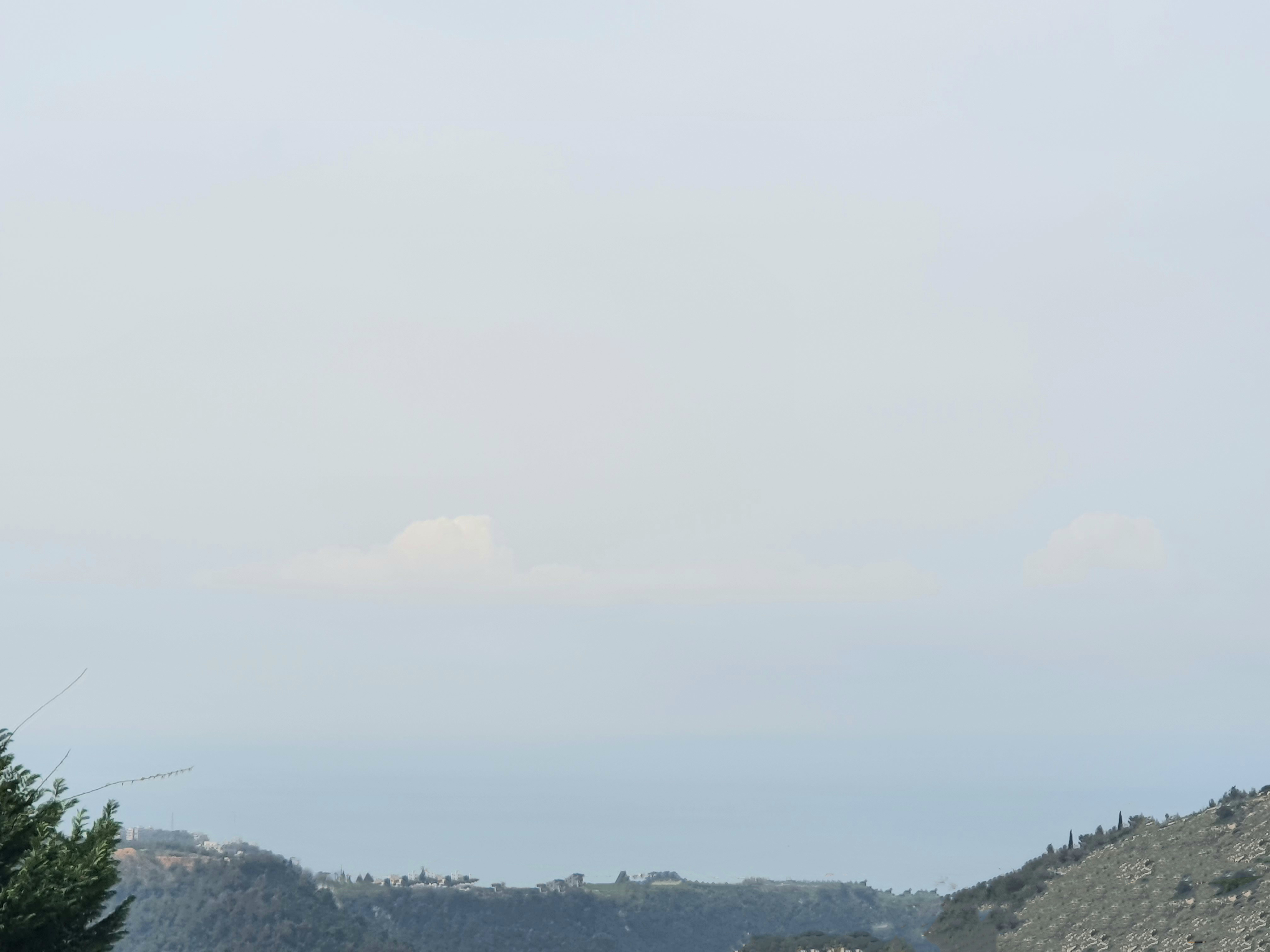 2012 SQM Land in jeita with an undermarket price! — الصورة 2