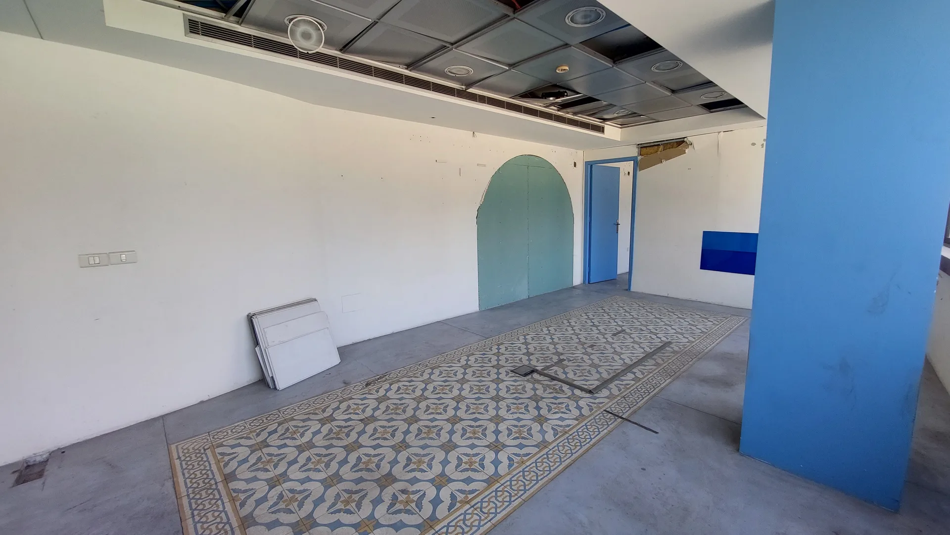 Office for rent in Downtown, beirut — photo 3