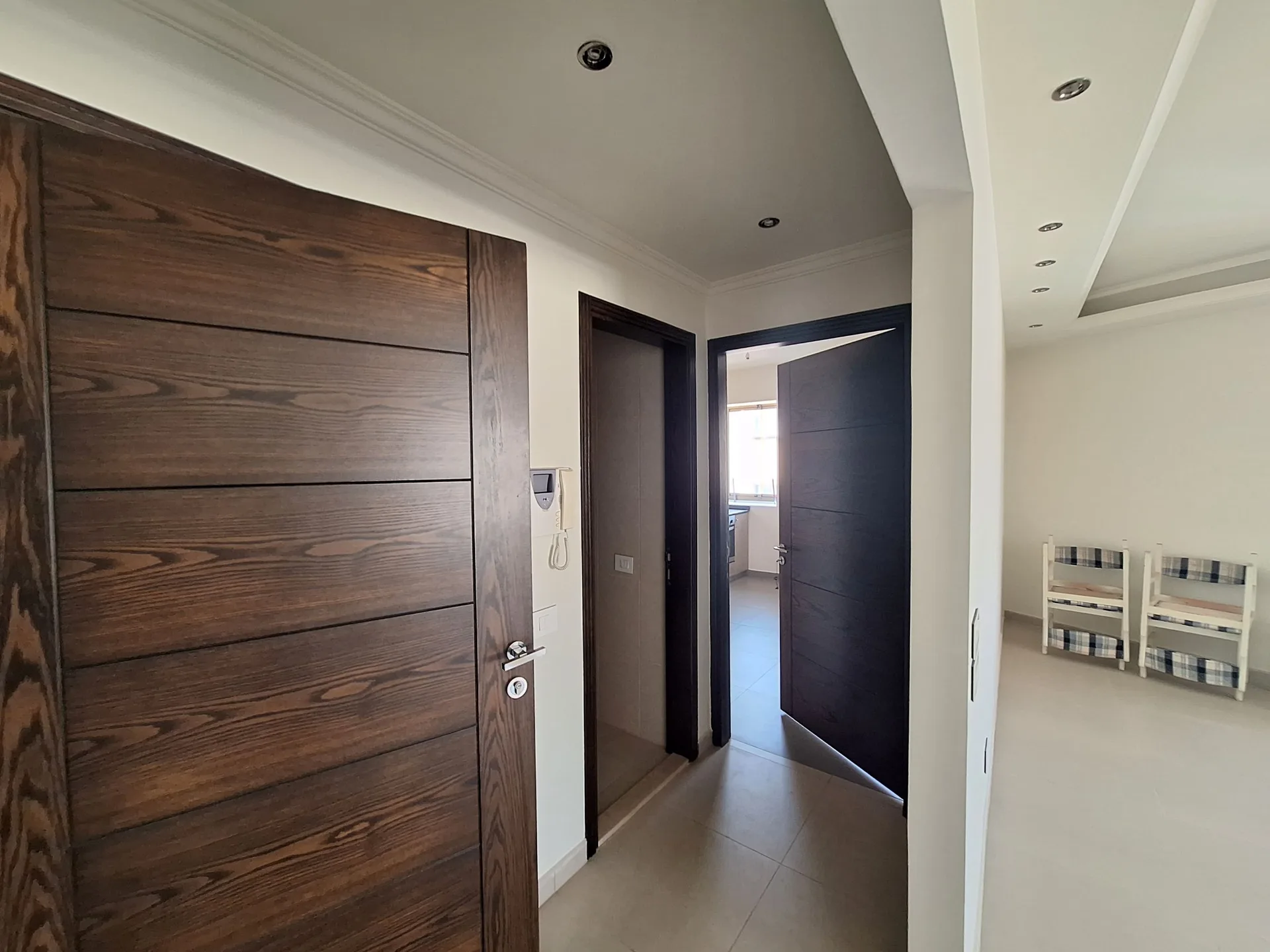 Apartment for Sale or Rent in Hadath — الصورة 4