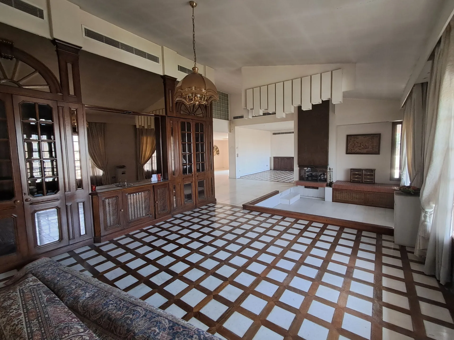 Villa for Sale in Bayada — الصورة 3