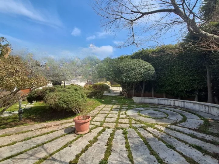 Villa for Sale in Bayada — الصورة 2