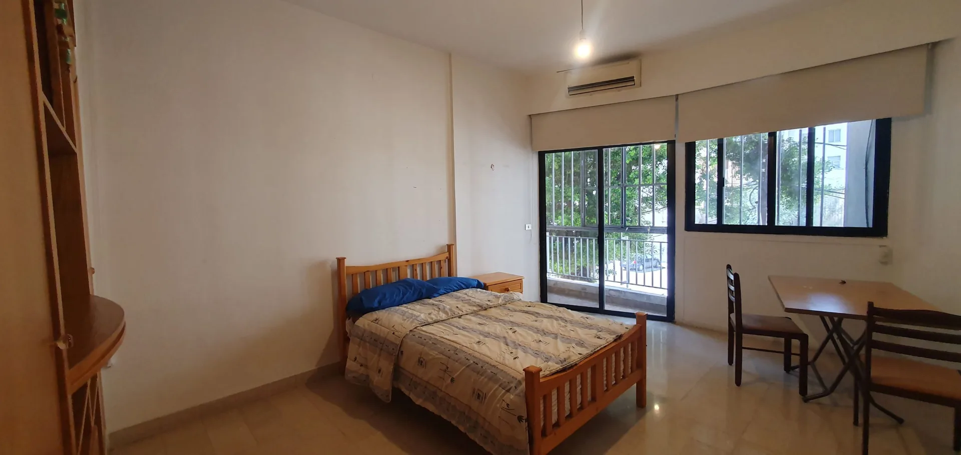 Spacious Apartment for Sale in Ras Beirut — الصورة 4