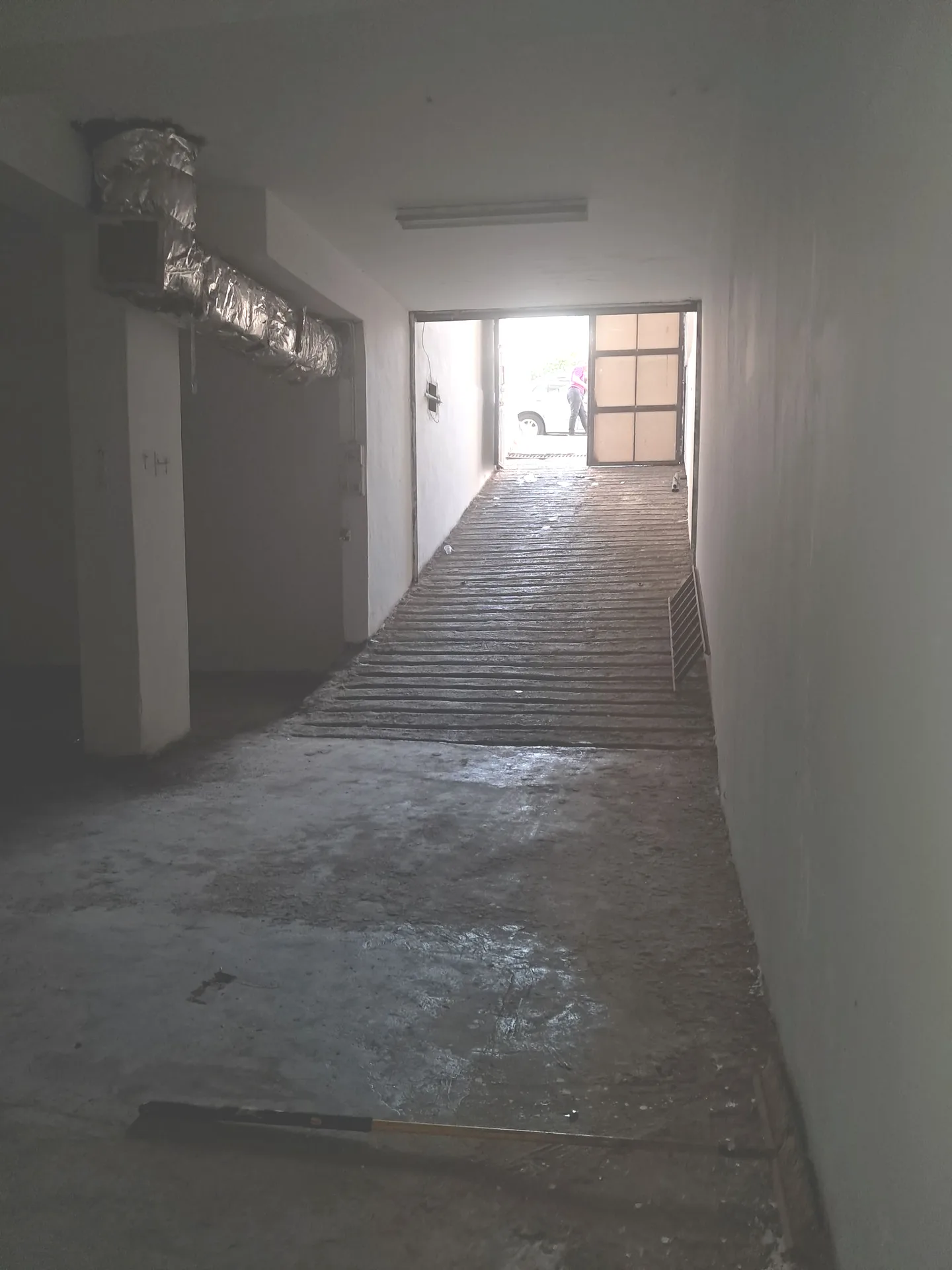 Warehouse for Rent or Sale in Mar Mikhael — الصورة 5