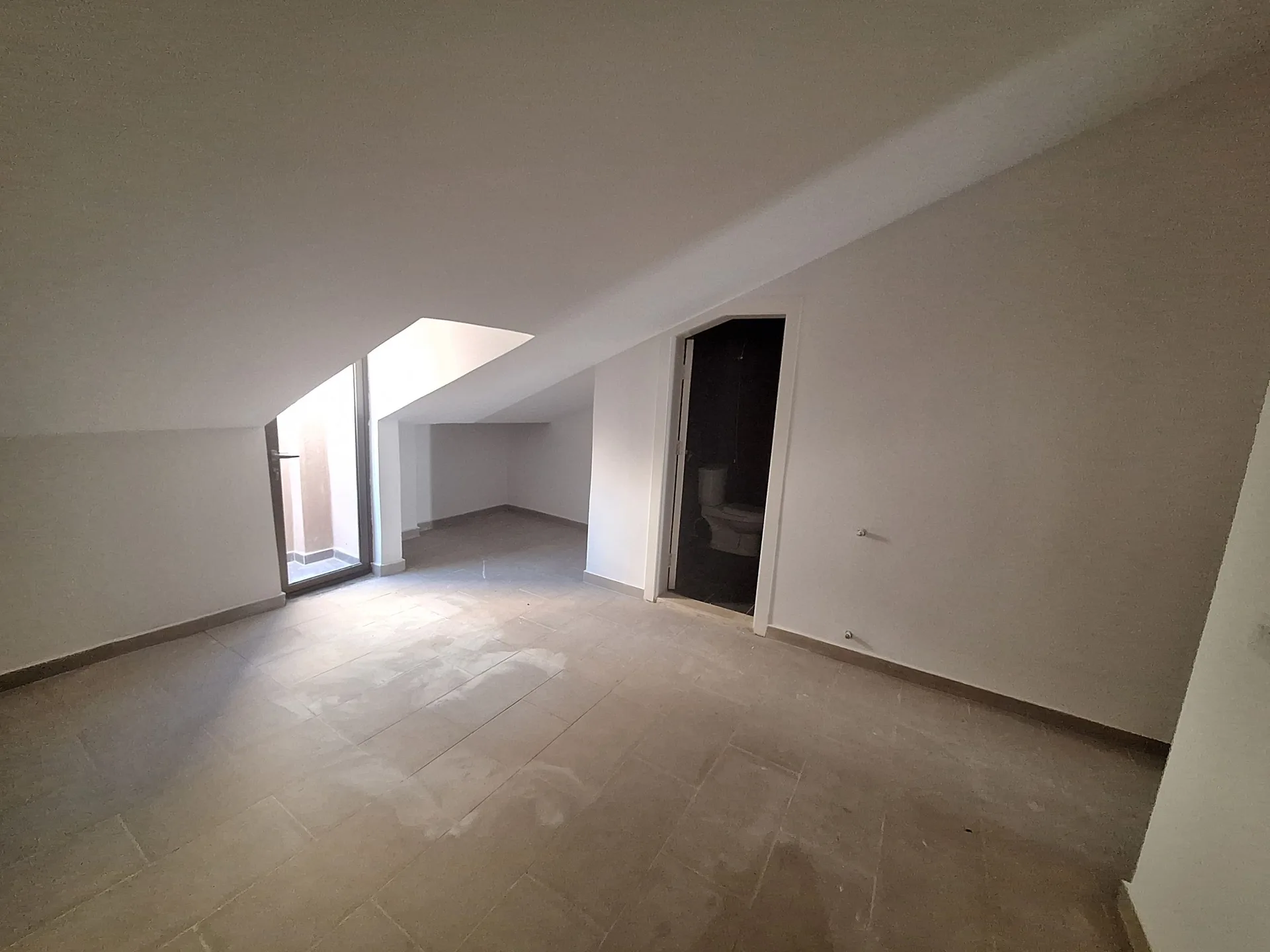 Rooftop Apartment for Sale – Monteverde — الصورة 4