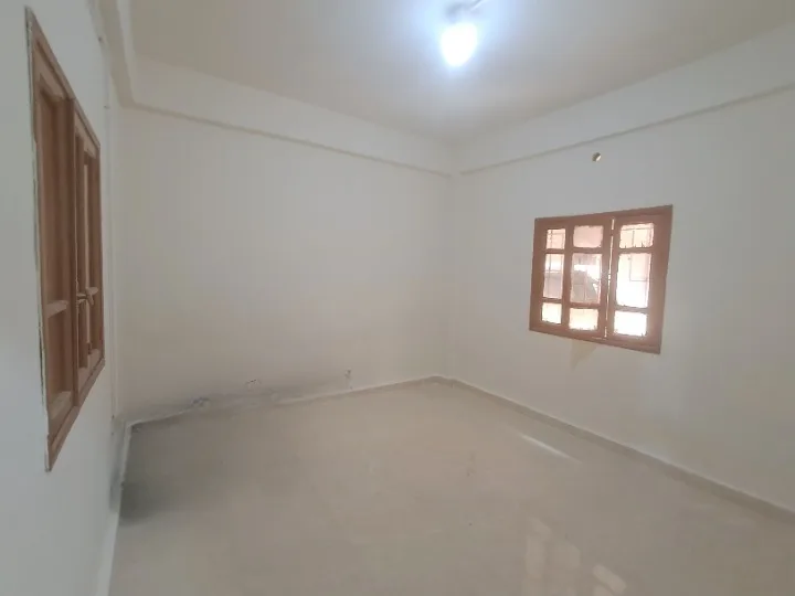 Building for Sale in Burj Hamoud — الصورة 2