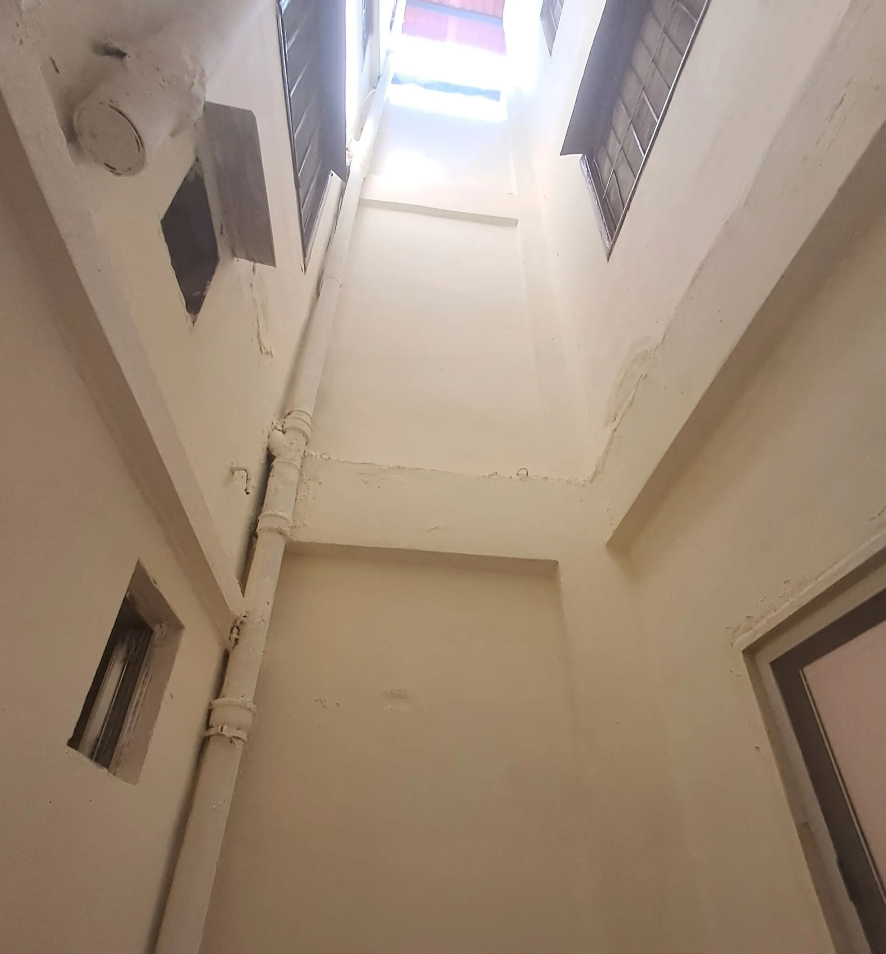 Building for Sale in Burj Hamoud — الصورة 4