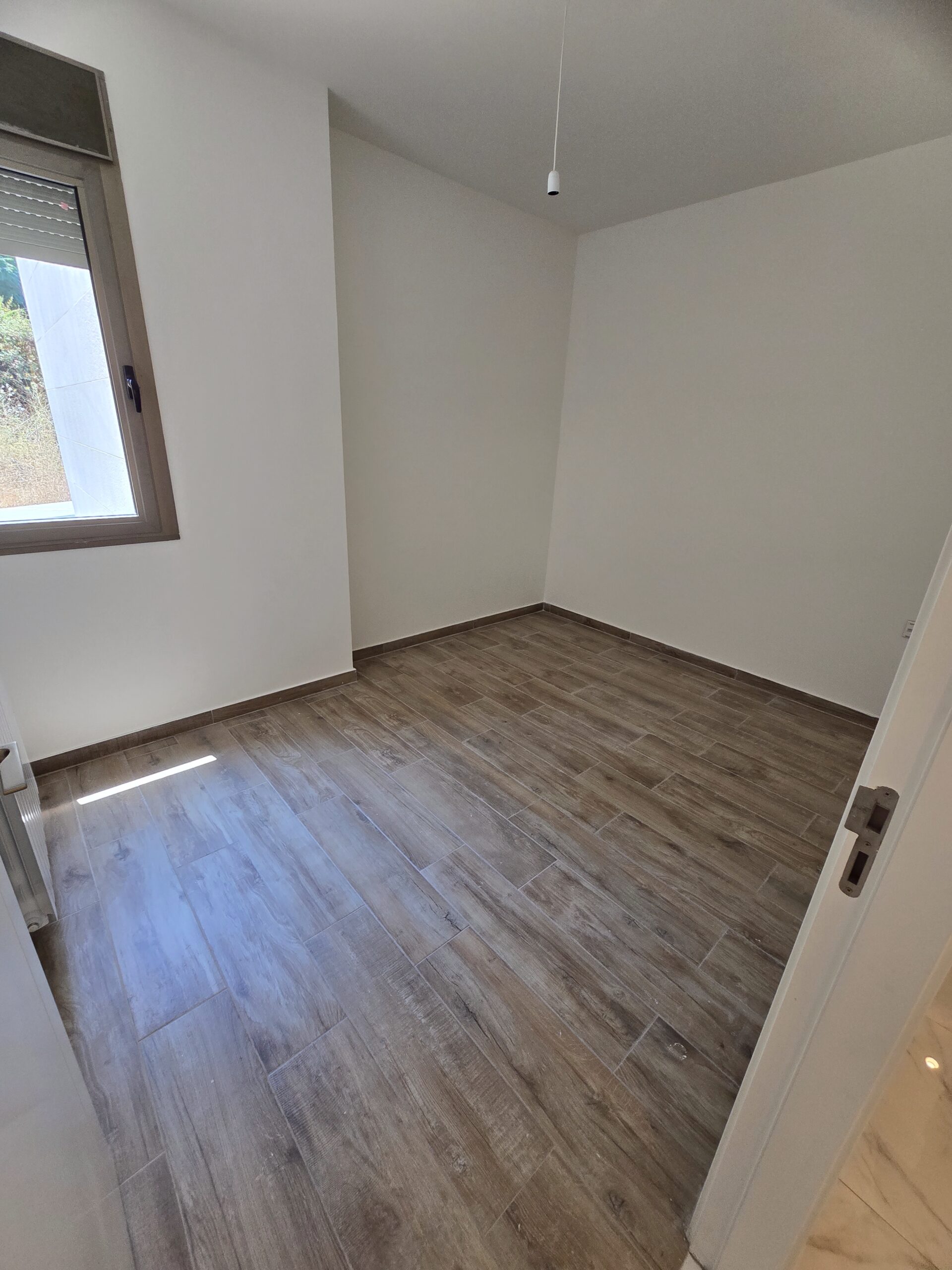 Metn,	Mansourieh, 130 m2 Appartment for Sale — الصورة 3