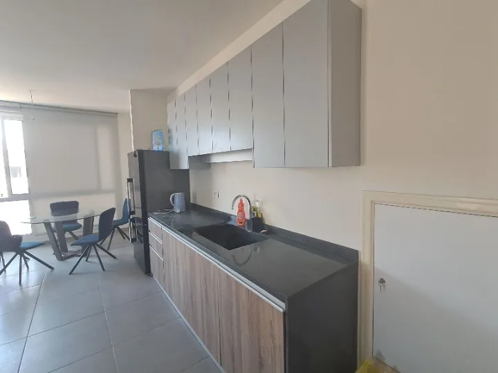 Apartment for Rent – Furn El Chebak — الصورة 3