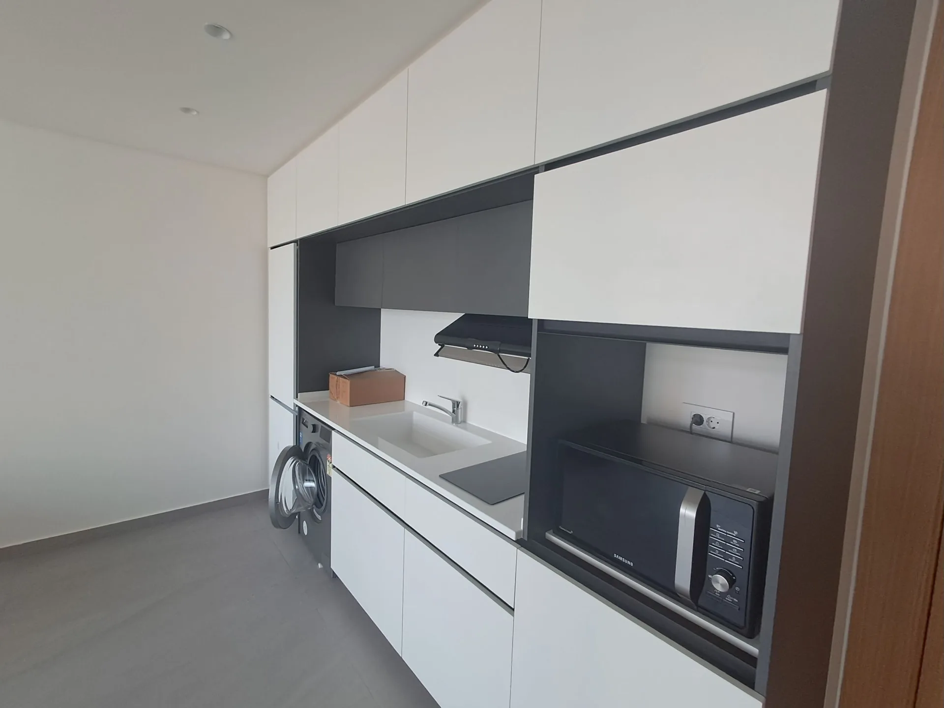 Apartment for Rent – Achrafieh — الصورة 3