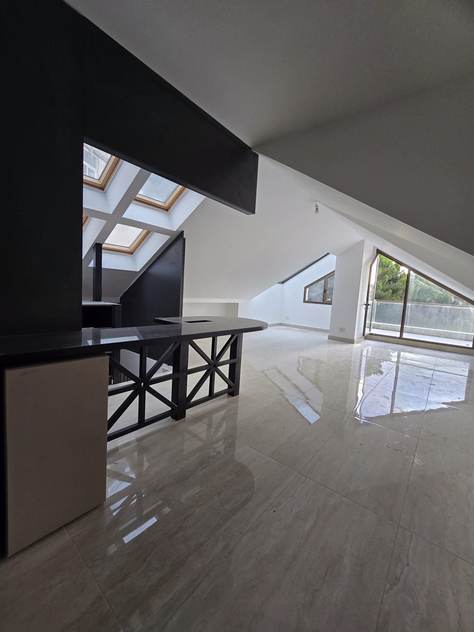 Metn, Mansourieh 200 m2 Duplex Apartment for Sale