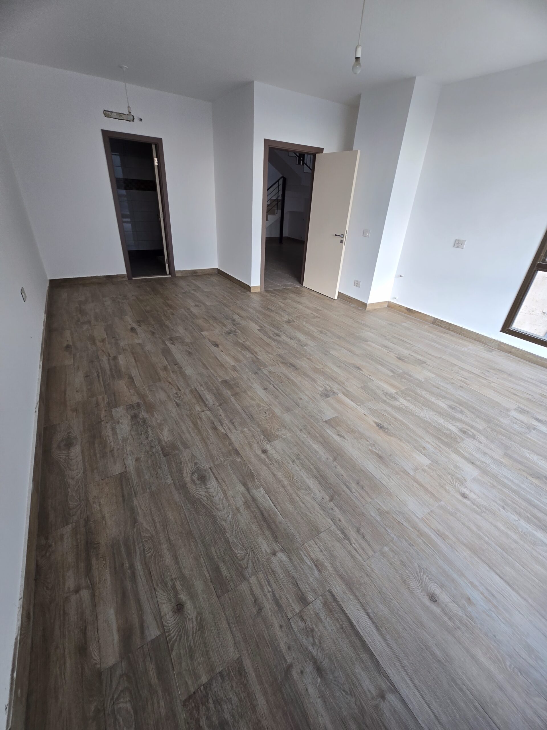 Metn, Mansourieh 200 m2 Duplex Apartment for Sale — الصورة 3