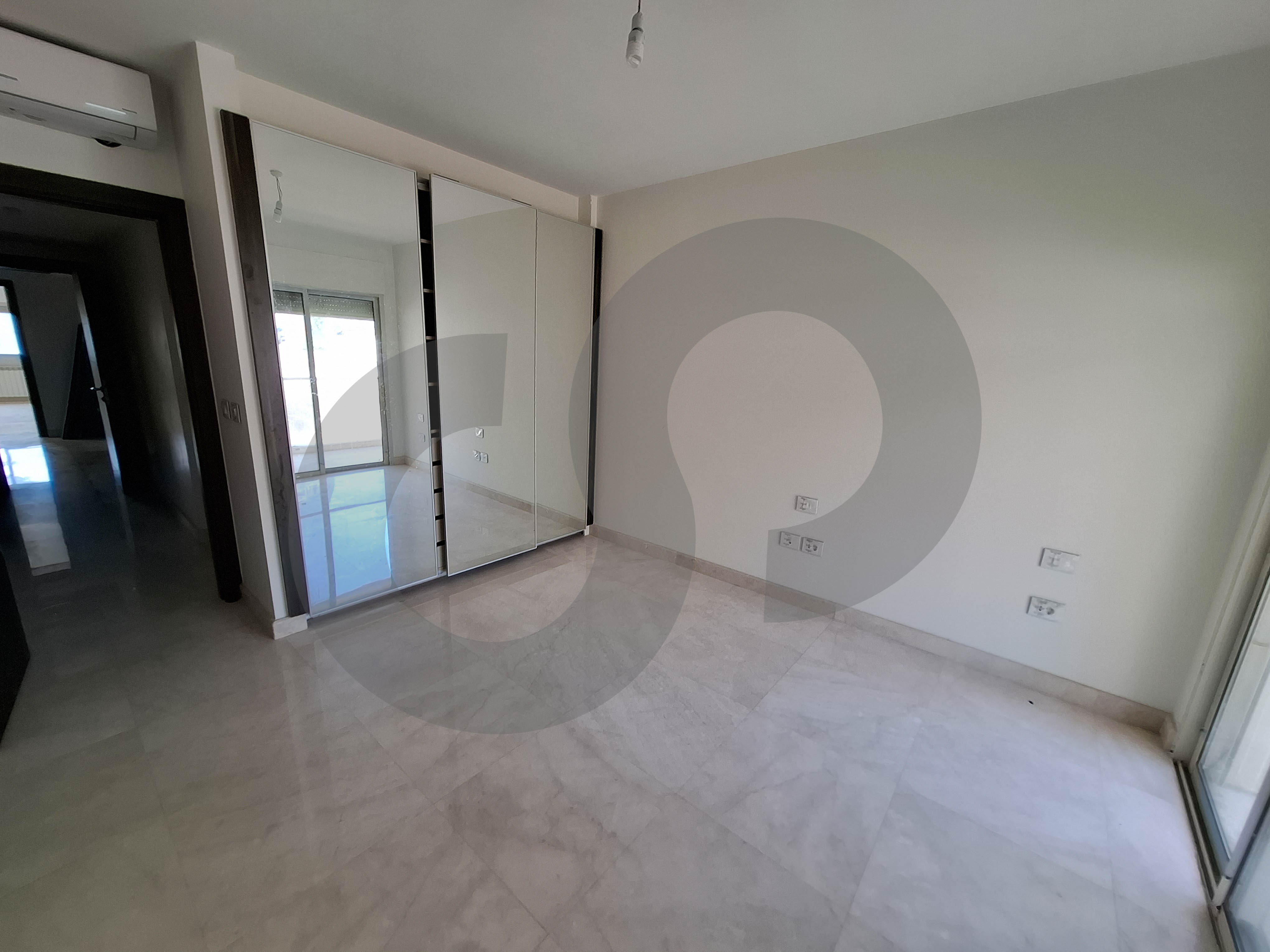 220 sqm apartment in adma for rent for 1,000$/month! — الصورة 3