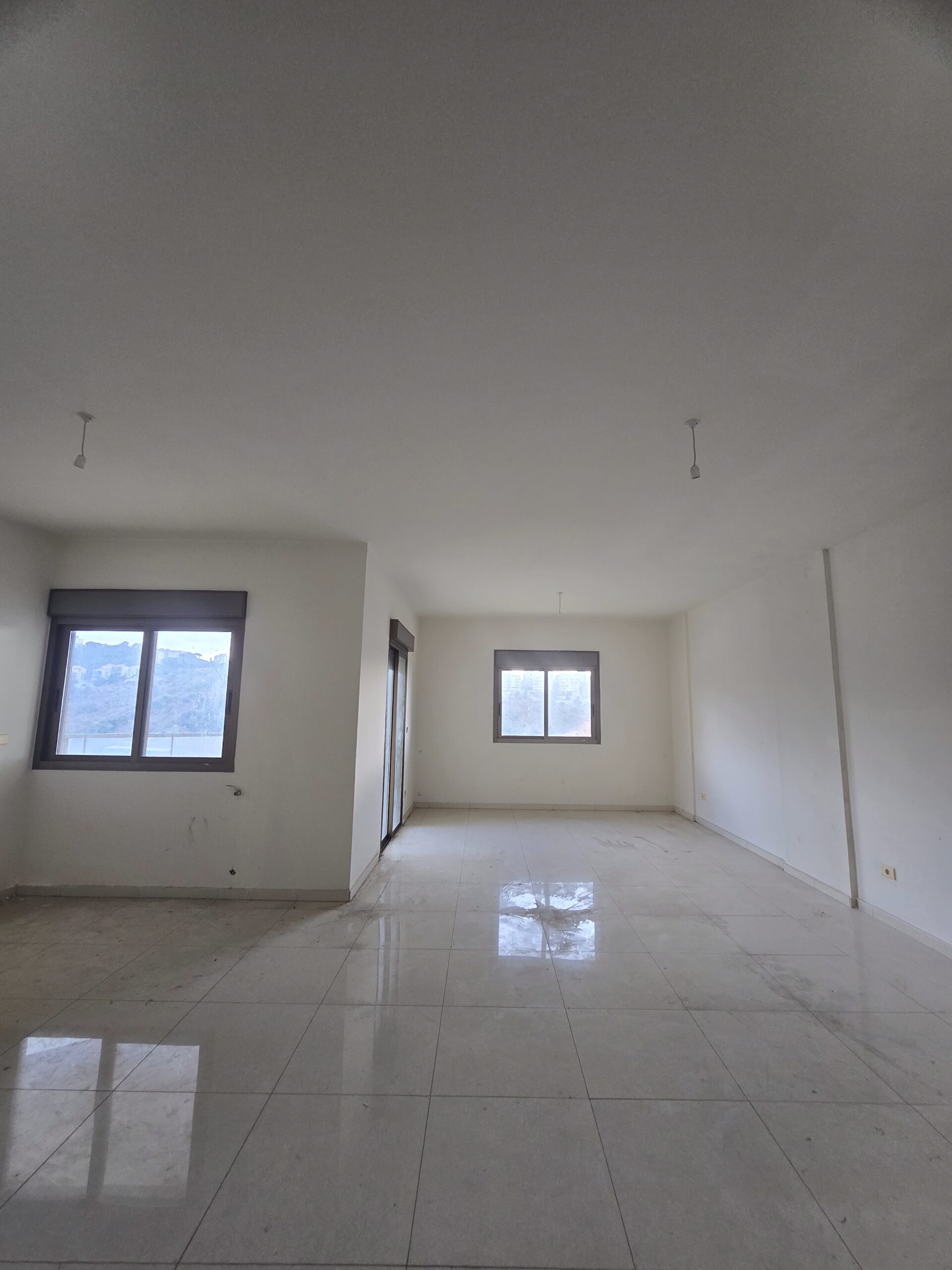 Metn, Tilal Ain Saade	Duplex for Sale 400 m2 — الصورة 2