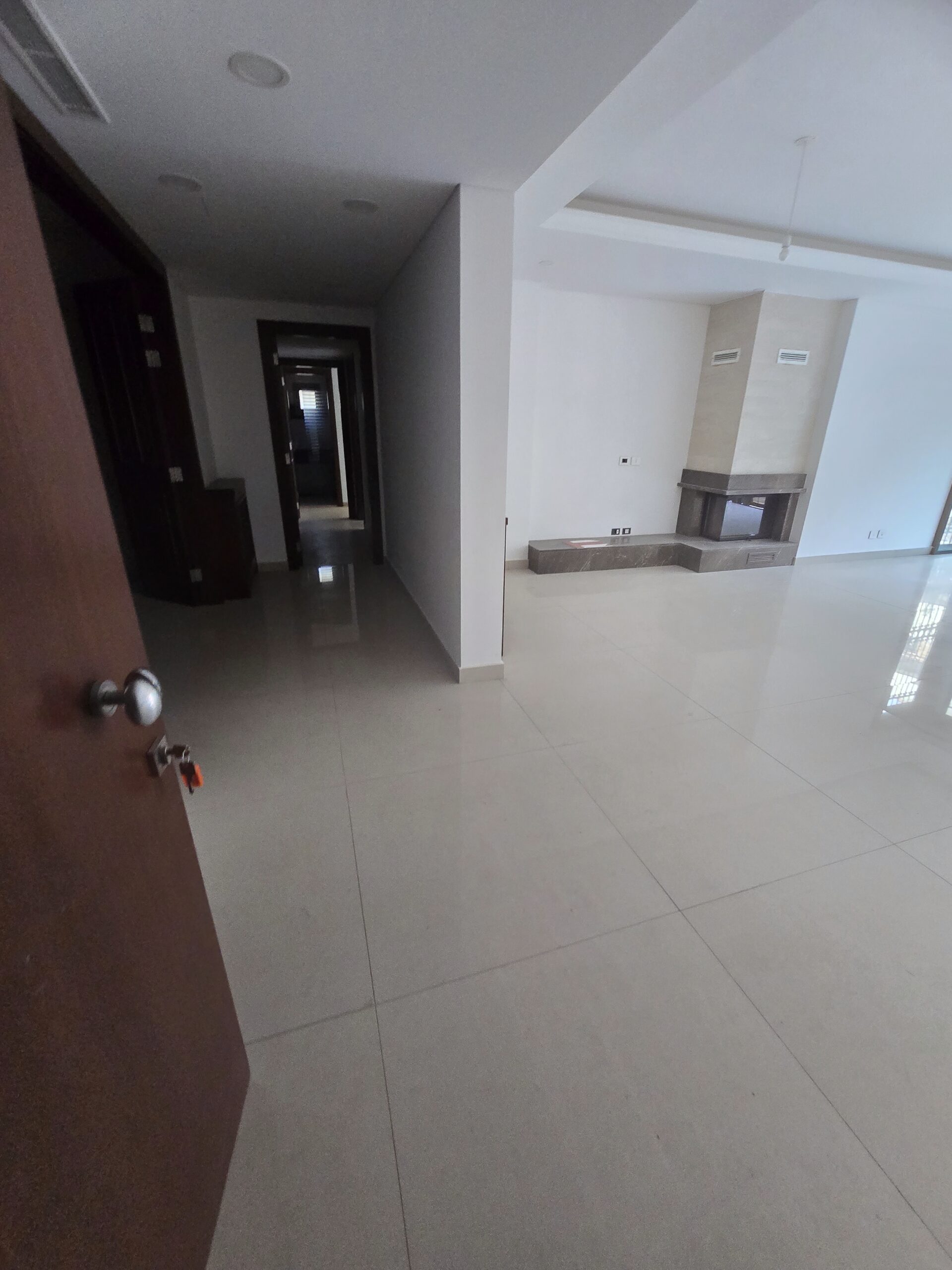 Metn, Broumana (Ouyoun) Apartment for Sale 222 m2 + 165 m2 Terrace and Garden