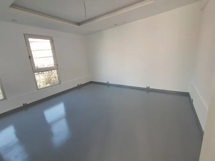 Office for Rent in Achrafieh — الصورة 5