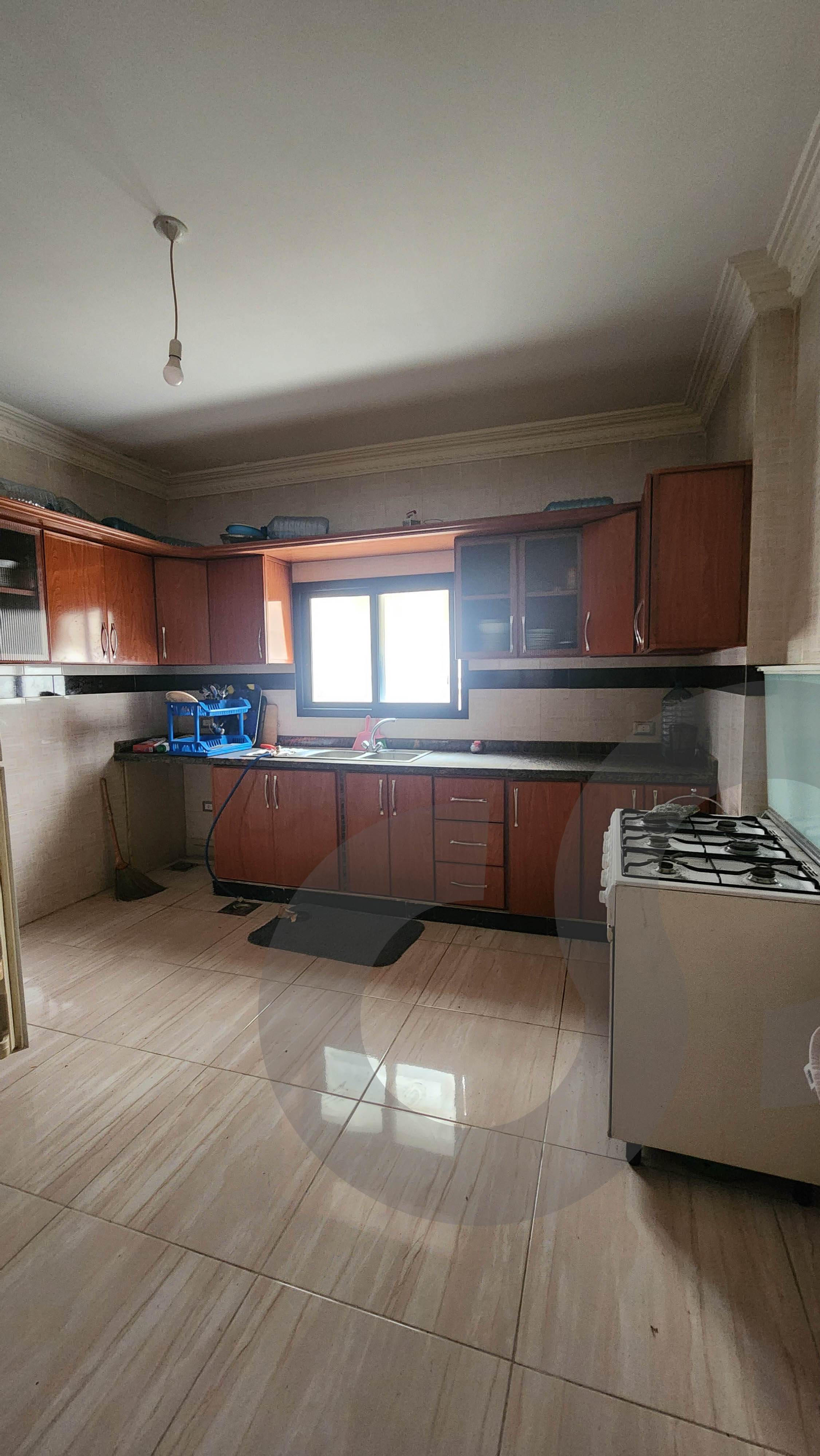 Apartment in a modern building for sale in Khaldeh — الصورة 3