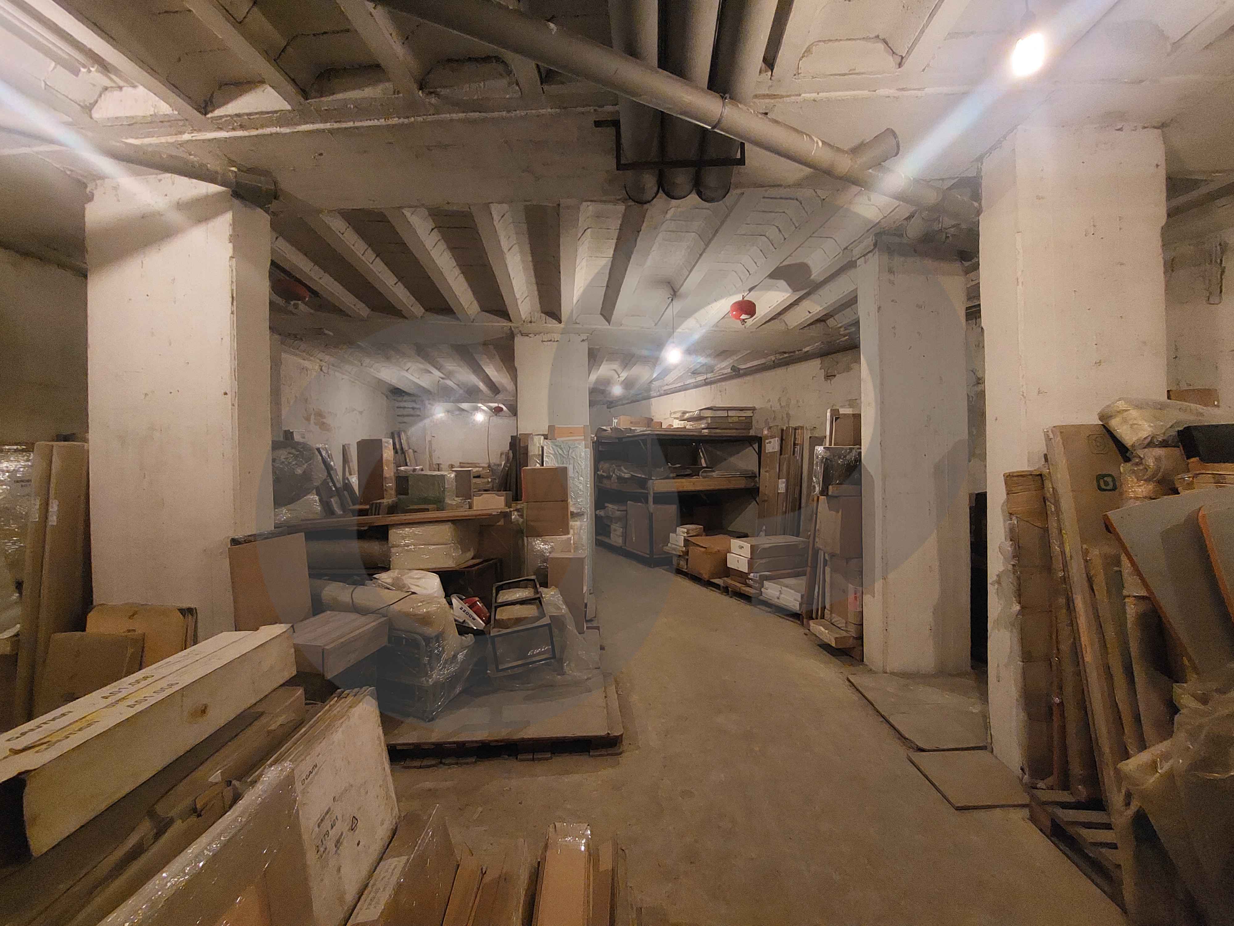 700 SQM Warehouse for Rent/Mansourieh — الصورة 2