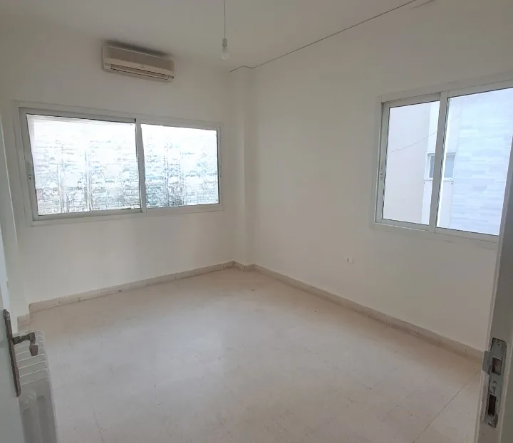 Apartment for Sale in Horsh Tabet — الصورة 5