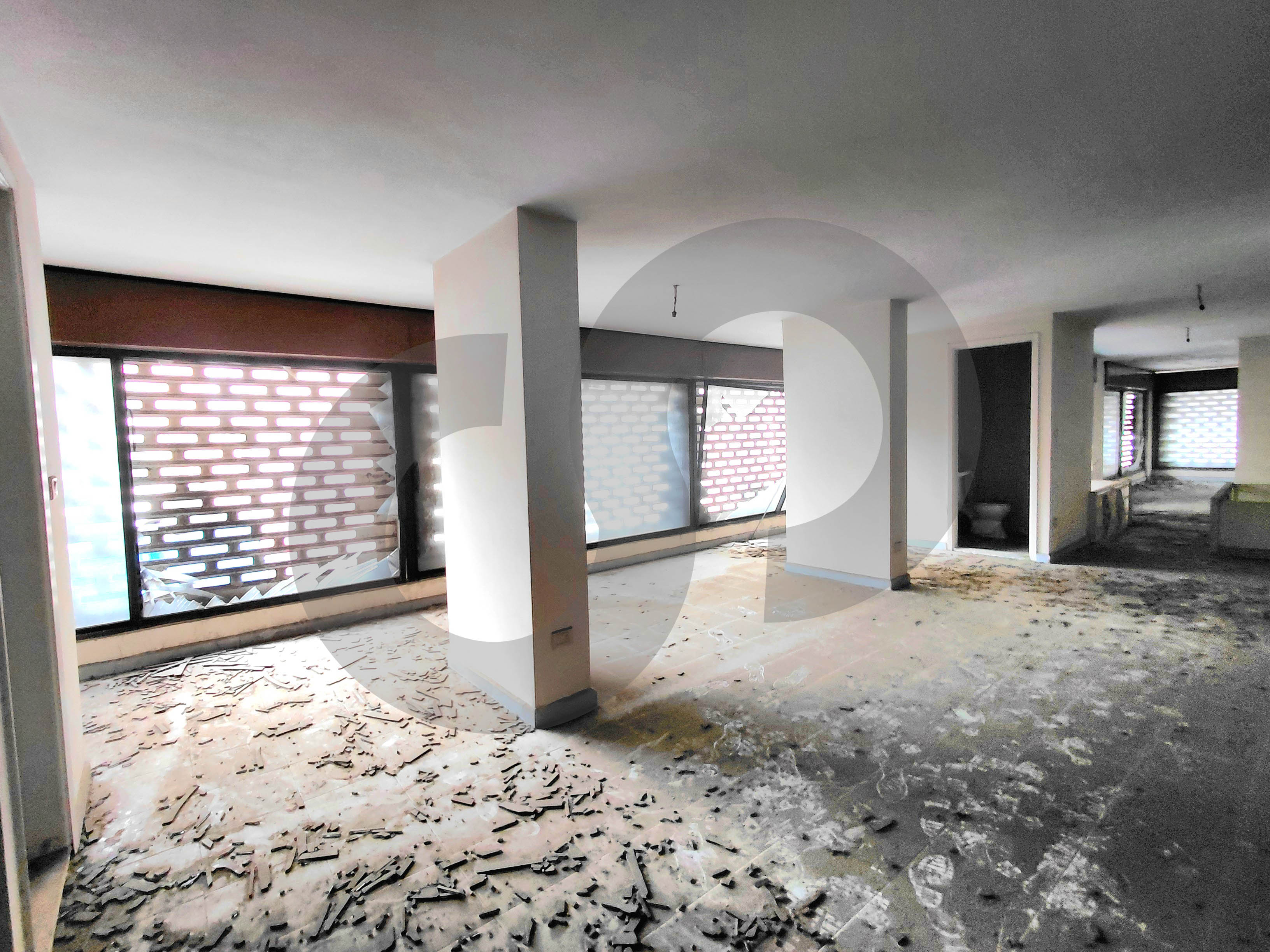 prime location, 5 parking, 6 Glass Facades, Jdaide — photo 2