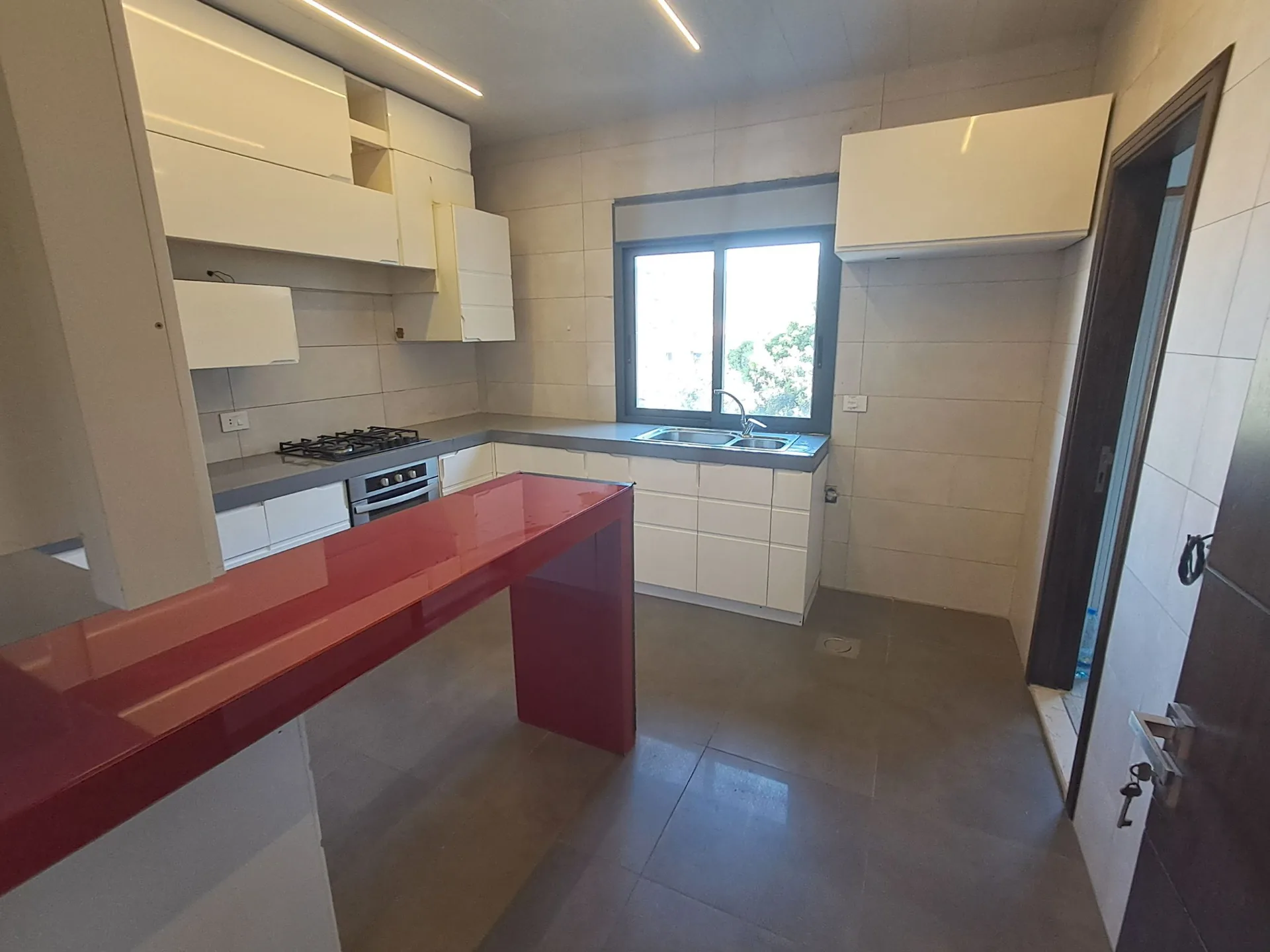 Apartment for Sale in Monteverde — الصورة 5