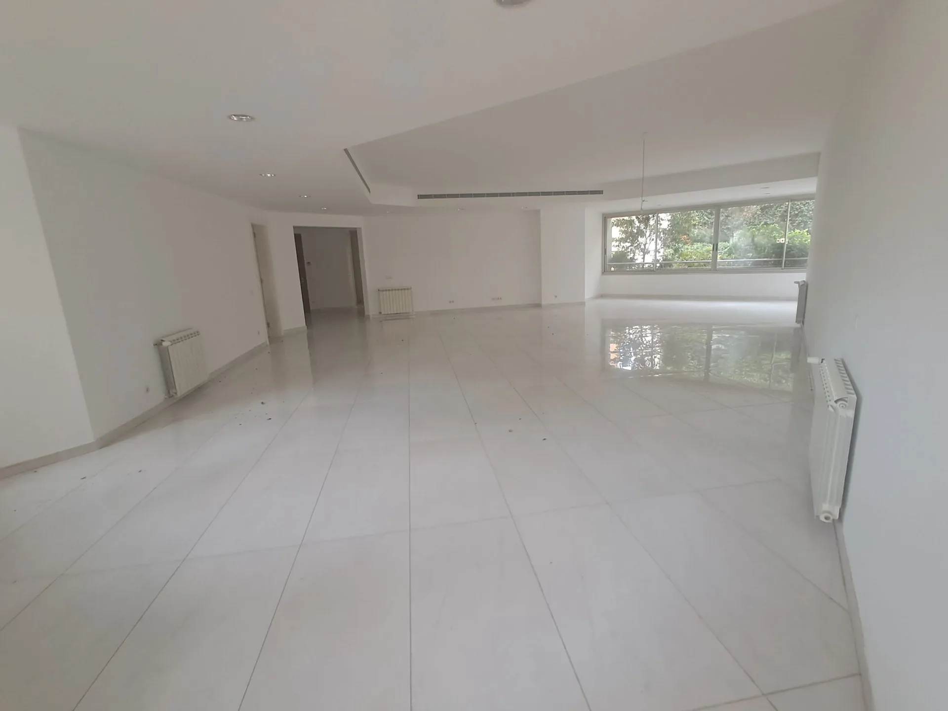 Apartment for Sale in Achrafieh — الصورة 2