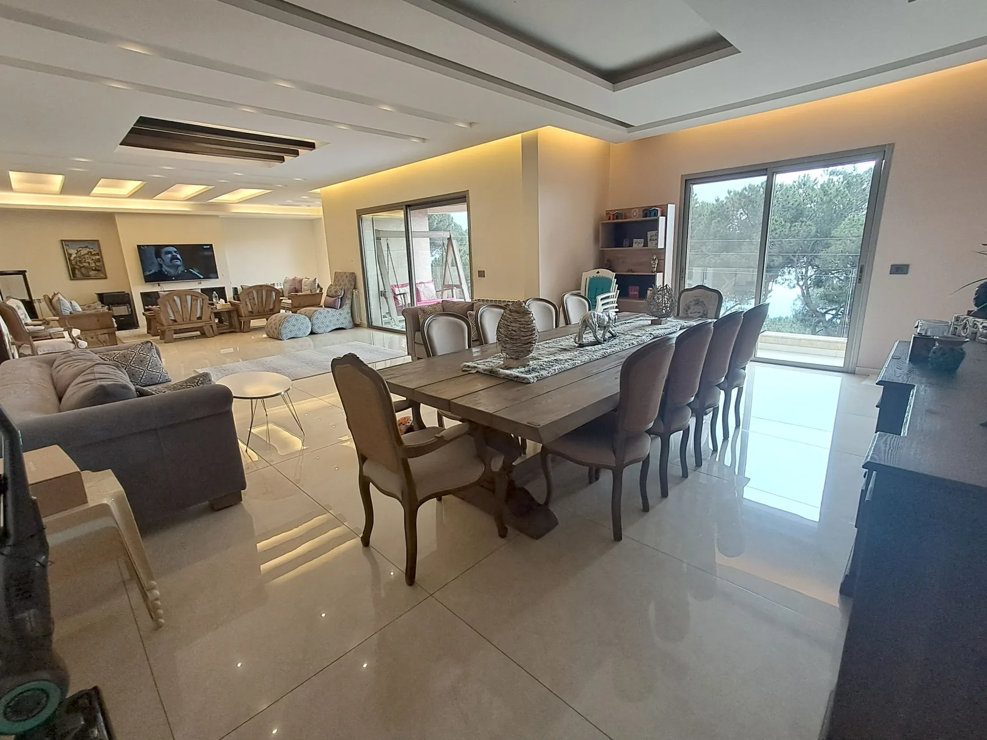 Apartment for Sale in Beit Mery — الصورة 2