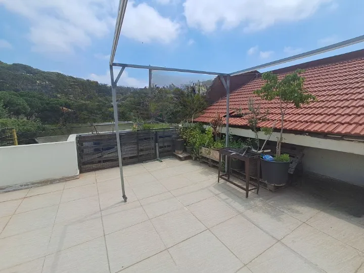 Furnished Rooftop for Rent in Ain Saadeh
