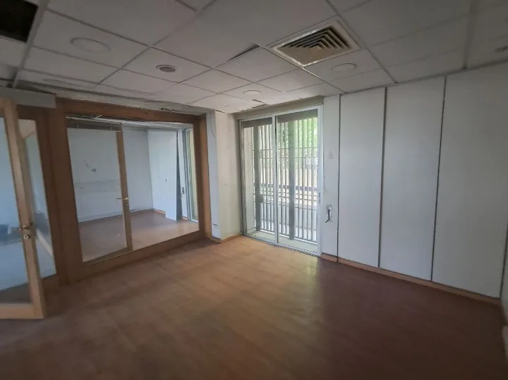 Office Space for Rent in Achrafieh — الصورة 4