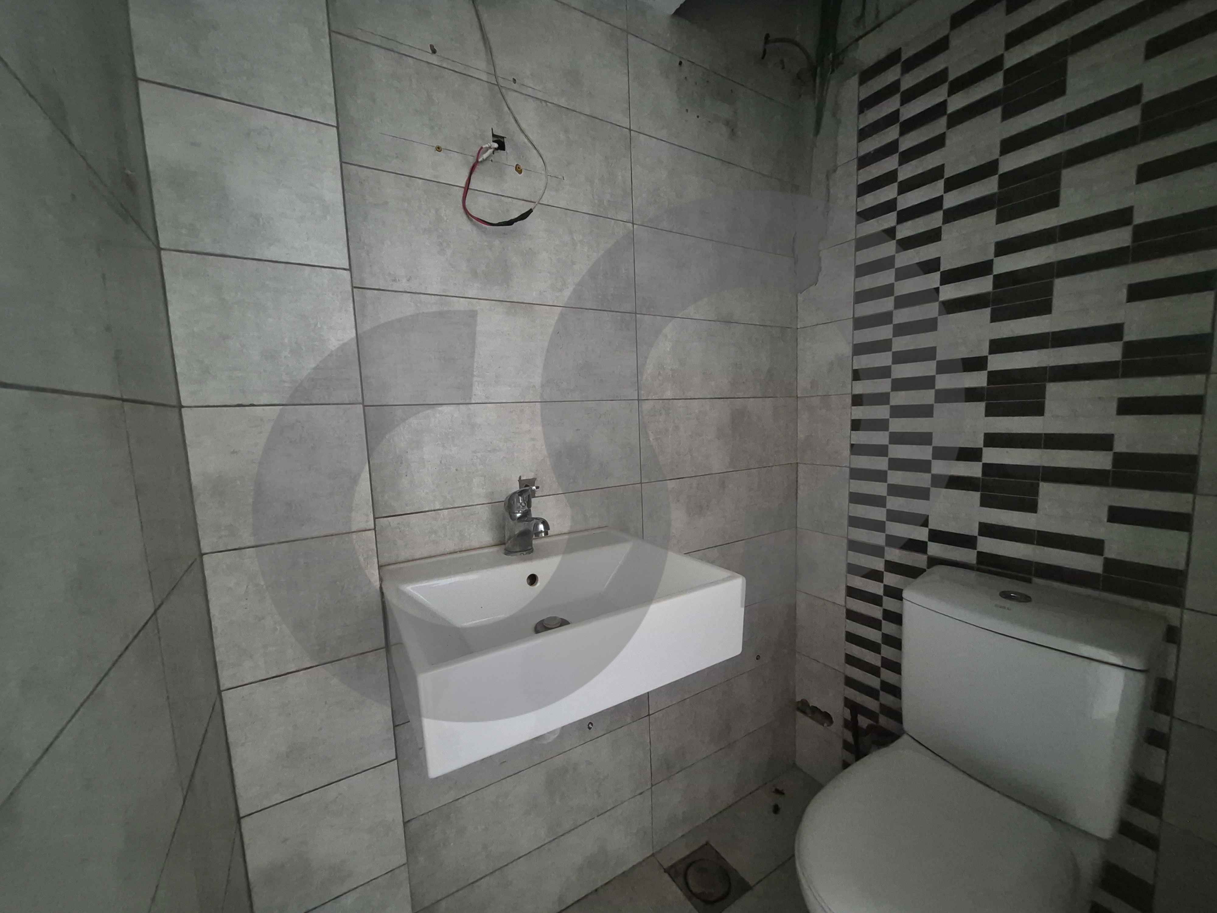 RENTAL OFFICE/Jal El Dib Souks /Main Road — الصورة 2