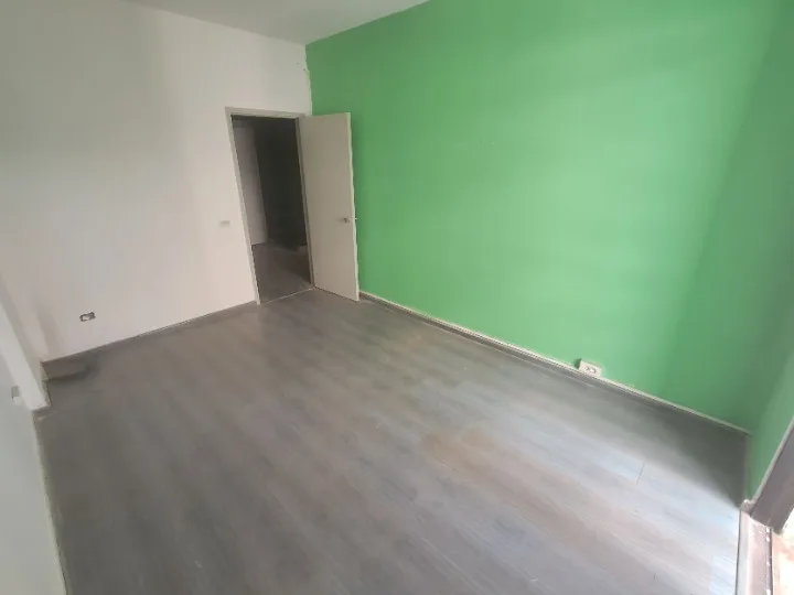 Office for Sale in Achrafieh — الصورة 2