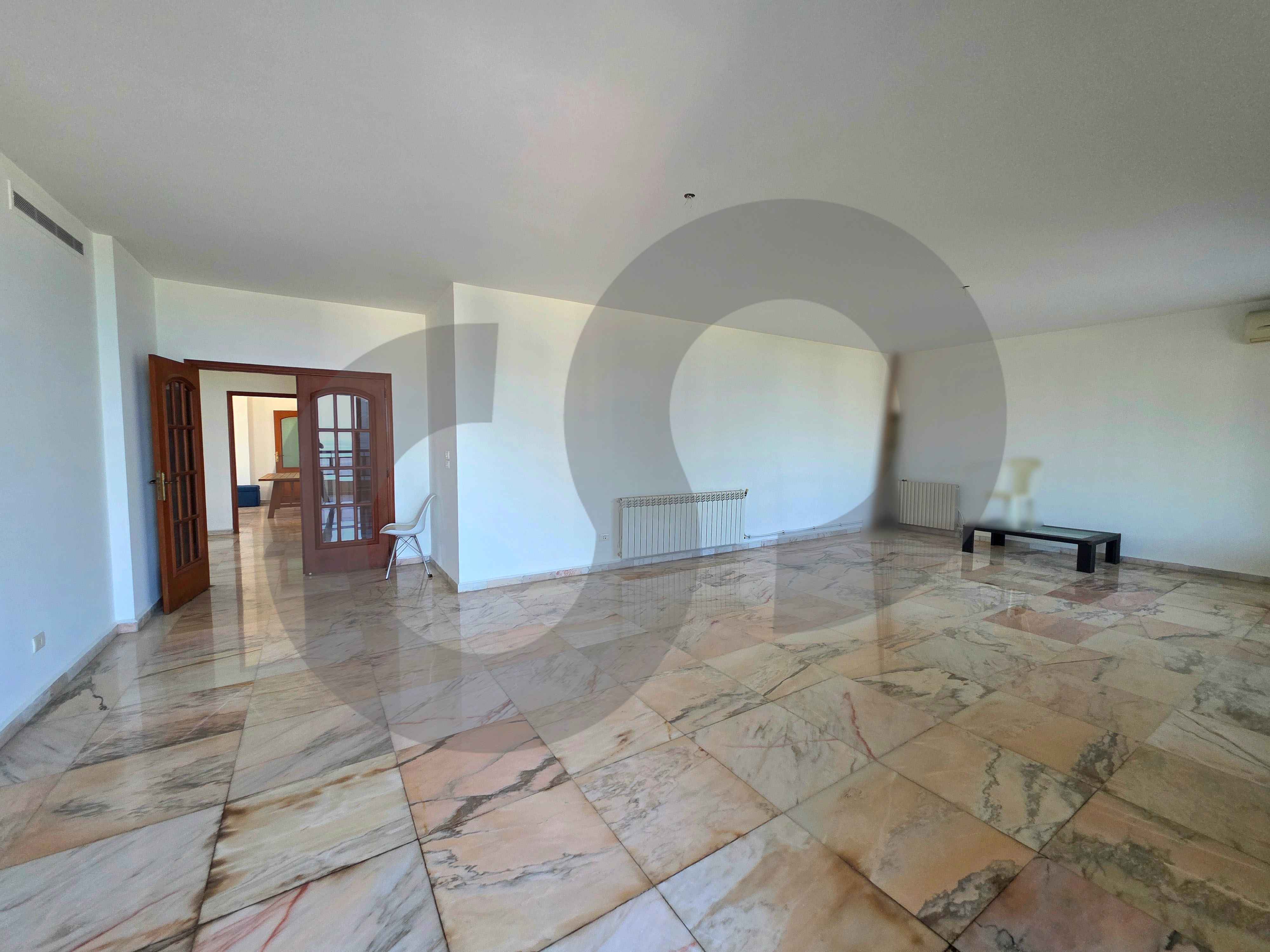 RENT/calm neighborhood/kaslik,KESEROUAN /Semi Furnished/Sea view — الصورة 3